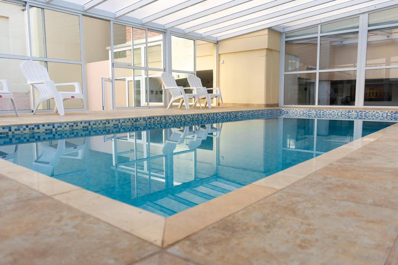 Hotel Piren Puerto Madryn Ngoại thất bức ảnh